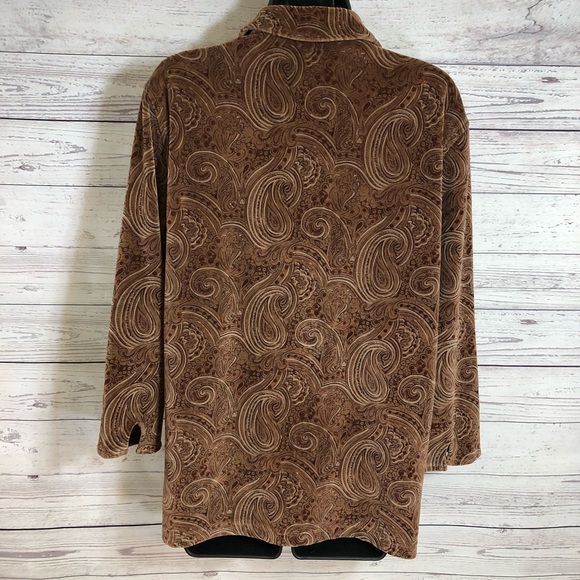 Charter Club brown paisley button up top petite PS - Picture 4 of 8